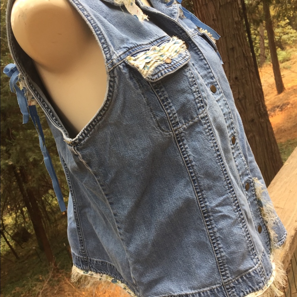 Kreativekristen upcycled Boho style denim waistcoat vintage denim vest - Picture 4 of 16